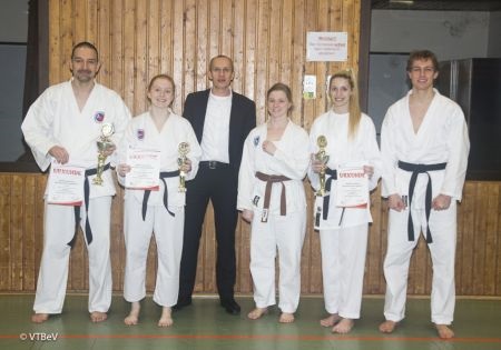 Alex mit dem VTB-Team und Martin Weber, KVN-Sportwart